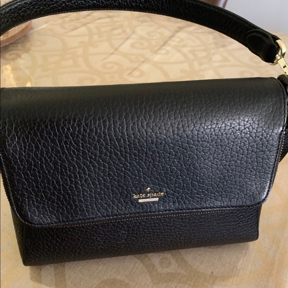 Kate spade convertible shoulder and crossbody handbag